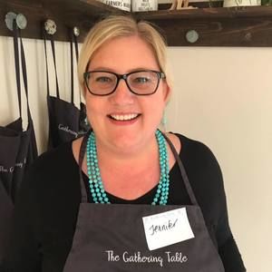 Meet your Posher, Jennifer